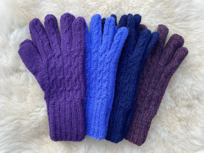 Alpaca Gloves - Women's Cabled