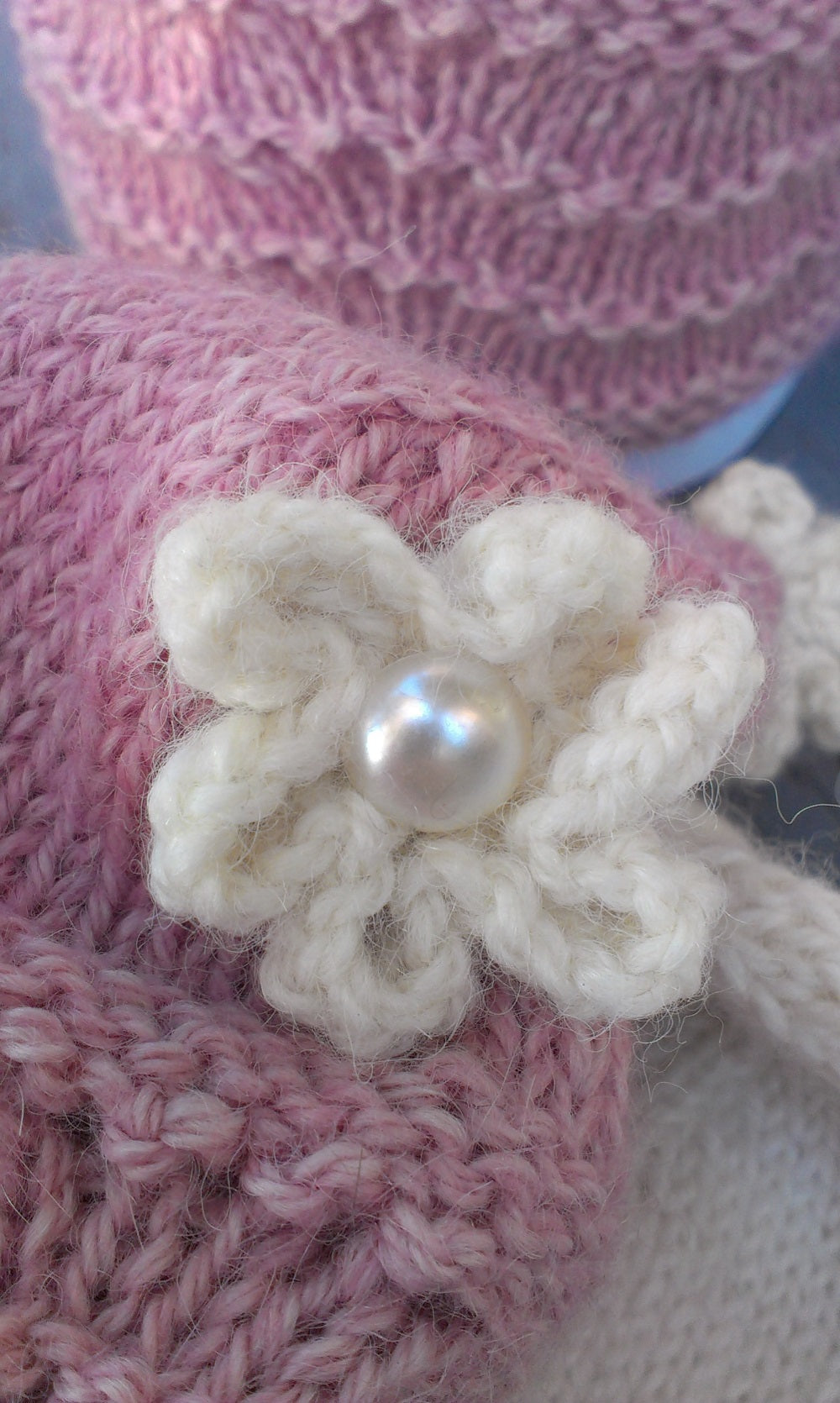 Alpaca Paca Pac - Loopy Flower Power Baby Hat